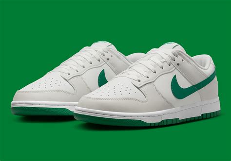 nike dunk low malachite